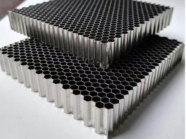 Aluminum honeycomb core